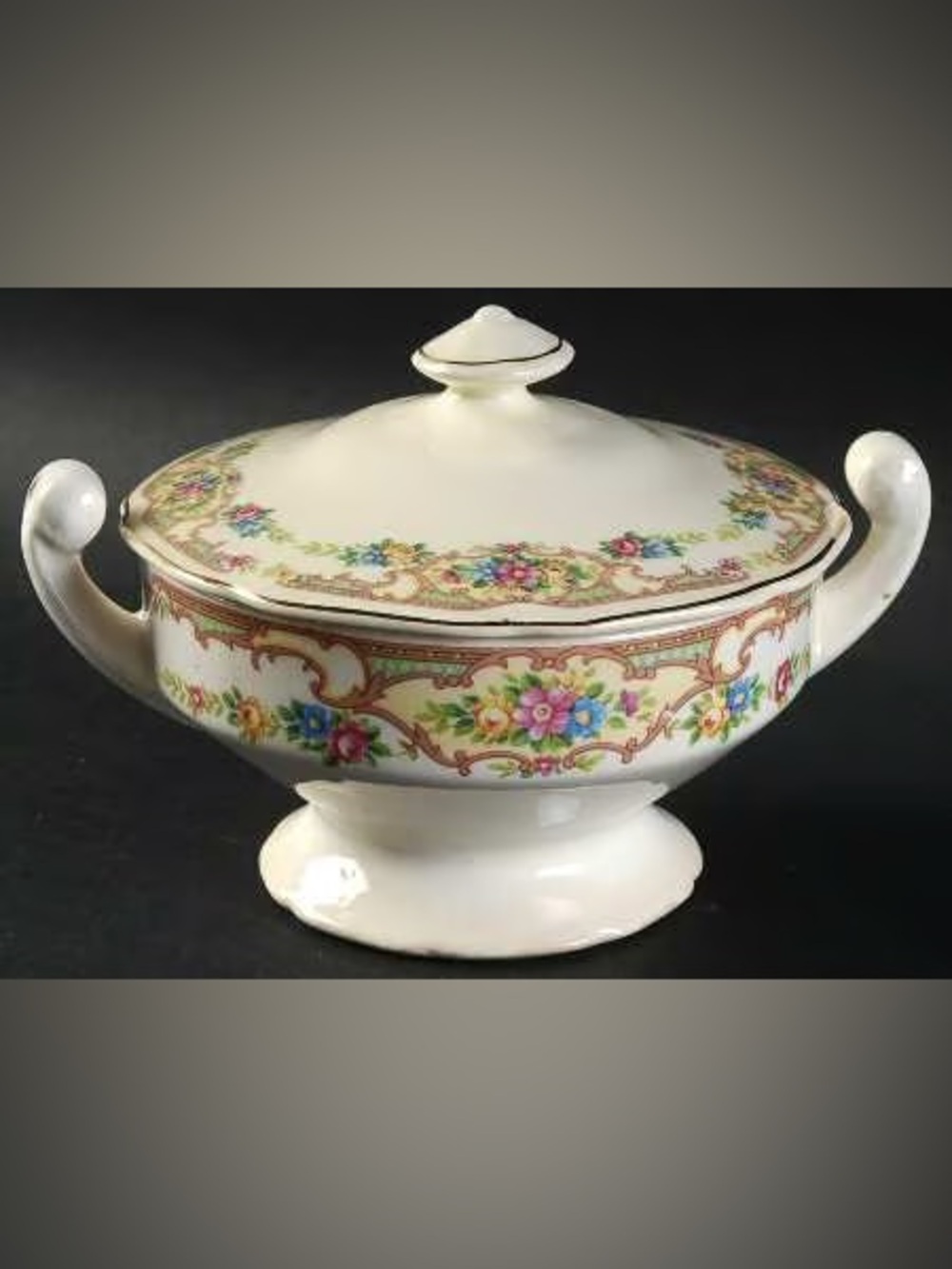 Vintage 1930’s Mildred by Mount Clemens Floral Sugar Bowl with Lid